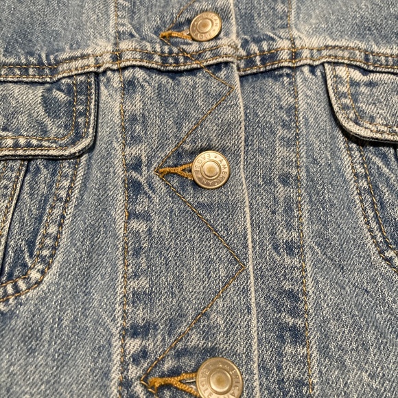 American Eagle Classic Cropped Denim Vest - XL - Picture 2 of 12